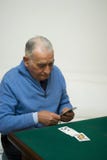 Ανώτερες κάρτες παιχνιδιού ατόμων στοκ εικόνες Ανώτερες κάρτες παιχνιδιού ατόμων στοκ εικόνες