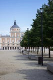 Αρανχουέζ, Ισπανία Στις 12 Νοεμβρίου 2018: Βασιλικοί δευτερεύοντες πρόσοψη και κήπος παλατιών στοκ φωτογραφίες Αρανχουέζ, Ισπανία Στις 12 Νοεμβρίου 2018: Βασιλικοί δευτερεύοντες πρόσοψη και κήπος παλατιών στοκ φωτογραφίες
