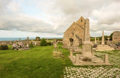 Αρχαία εκκλησία Notre-Dame de Jobourg και Λα Χάγη, Νορμανδία, Γαλλία νεκροταφείων στοκ φωτογραφίες Αρχαία εκκλησία Notre-Dame de Jobourg και Λα Χάγη, Νορμανδία, Γαλλία νεκροταφείων στοκ φωτογραφίες