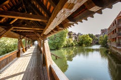 Αρχαία ξύλινη γέφυρα σε Nurnberg, Γερμανία στοκ εικόνες με δικαίωμα ελεύθερης χρήσης Αρχαία ξύλινη γέφυρα σε Nurnberg, Γερμανία στοκ εικόνες με δικαίωμα ελεύθερης χρήσης