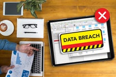 Ασφάλεια εμπιστευτικό Cybercrime παραβιάσεων στοιχείων υπολογιστών ασφάλειας στοκ φωτογραφίες Ασφάλεια εμπιστευτικό Cybercrime παραβιάσεων στοιχείων υπολογιστών ασφάλειας στοκ φωτογραφίες
