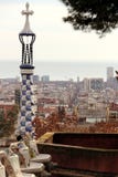 Βαρκελώνη 01/02/2016 Πεζούλι του πάρκου Guell που σχεδιάζεται από το μυρμήγκι στοκ εικόνα με δικαίωμα ελεύθερης χρήσης Βαρκελώνη 01/02/2016 Πεζούλι του πάρκου Guell που σχεδιάζεται από το μυρμήγκι στοκ εικόνα με δικαίωμα ελεύθερης χρήσης