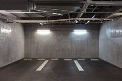 Γκαράζ χώρων στάθμευσης στοκ φωτογραφία Γκαράζ χώρων στάθμευσης στοκ φωτογραφία