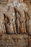 Γλυπτό του Λόρδου Rama, Lakshman και Sita στο ναό Vittala, Hampi, Karnataka, Ινδία στοκ εικόνα Γλυπτό του Λόρδου Rama, Lakshman και Sita στο ναό Vittala, Hampi, Karnataka, Ινδία στοκ εικόνα