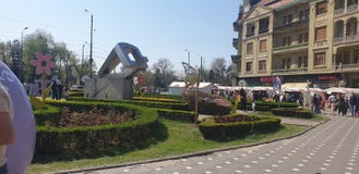 Διακοσμήσεις Πάσχας στο τετράγωνο ένωσης Timisoara Ρουμανία για τις καθολ στοκ φωτογραφία με δικαίωμα ελεύθερης χρήσης Διακοσμήσεις Πάσχας στο τετράγωνο ένωσης Timisoara Ρουμανία για τις καθολ στοκ φωτογραφία με δικαίωμα ελεύθερης χρήσης