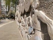 Δρόμος κατά μήκος του περιπάτου τοίχων για την ειρήνη στοκ φωτογραφία με δικαίωμα ελεύθερης χρήσης Δρόμος κατά μήκος του περιπάτου τοίχων για την ειρήνη στοκ φωτογραφία με δικαίωμα ελεύθερης χρήσης