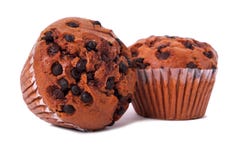 Δύο muffin το φλυτζάνι τσιπ σοκολάτας συσσωματώνει το άσπρο υπόβαθρο Στοκ εικόνα με δικαίωμα ελεύθερης χρήσης Δύο muffin το φλυτζάνι τσιπ σοκολάτας συσσωματώνει το άσπρο υπόβαθρο Στοκ εικόνα με δικαίωμα ελεύθερης χρήσης