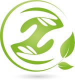 Δύο χέρια και φύλλα, naturopath και λογότυπο wellness απεικόνιση αποθεμάτων Δύο χέρια και φύλλα, naturopath και λογότυπο wellness απεικόνιση αποθεμάτων