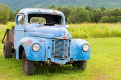 εγκαταλειμμένο παλαιό truck εγκαταλειμμένο παλαιό truck