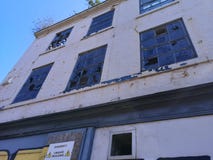 Εγκαταλελειμμένο στερεοφωνικό νυχτερινό κέντρο διασκέδασης στο Νιουκάστλ-απόν-Τάιν στοκ φωτογραφία με δικαίωμα ελεύθερης χρήσης Εγκαταλελειμμένο στερεοφωνικό νυχτερινό κέντρο διασκέδασης στο Νιουκάστλ-απόν-Τάιν στοκ φωτογραφία με δικαίωμα ελεύθερης χρήσης