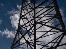 Εικόνα του πόλου δύναμης με το νεφελώδες υπόβαθρο στοκ εικόνες Εικόνα του πόλου δύναμης με το νεφελώδες υπόβαθρο στοκ εικόνες
