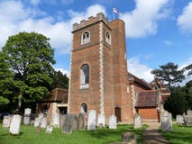 Εκκλησία του ST Peter, πάροδος εκκλησιών, Chalfont ST Peter στοκ εικόνα με δικαίωμα ελεύθερης χρήσης Εκκλησία του ST Peter, πάροδος εκκλησιών, Chalfont ST Peter στοκ εικόνα με δικαίωμα ελεύθερης χρήσης