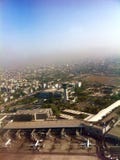 Εναέρια άποψη του εσωτερικού αερολιμένα Mumbai Στοκ εικόνες με δικαίωμα ελεύθερης χρήσης Εναέρια άποψη του εσωτερικού αερολιμένα Mumbai Στοκ εικόνες με δικαίωμα ελεύθερης χρήσης