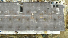 Εναέριοι τοπ γερανοί οικοδόμησης κτηρίου άποψης και πετσετών στη σύγχρονη πόλη Υψηλά κτήρια ανόδου οικοδόμησης φιλμ μικρού μήκους Εναέριοι τοπ γερανοί οικοδόμησης κτηρίου άποψης και πετσετών στη σύγχρονη πόλη Υψηλά κτήρια ανόδου οικοδόμησης φιλμ μικρού μήκους