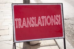 Εννοιολογική έμπνευση τίτλων κειμένων γραψίματος χεριών που παρουσιάζει μεταφράσεις Η επιχειρησιακή έννοια για μεταφράζει εξηγεί στοκ εικόνες Εννοιολογική έμπνευση τίτλων κειμένων γραψίματος χεριών που παρουσιάζει μεταφράσεις Η επιχειρησιακή έννοια για μεταφράζει εξηγεί στοκ εικόνες