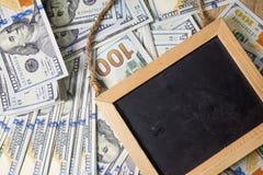 Επιχειρηματικό σχέδιο στα οικονομικά διαγράμματα εισοδήματος, δολαρίων και επιχειρήσεων στοκ εικόνες με δικαίωμα ελεύθερης χρήσης Επιχειρηματικό σχέδιο στα οικονομικά διαγράμματα εισοδήματος, δολαρίων και επιχειρήσεων στοκ εικόνες με δικαίωμα ελεύθερης χρήσης