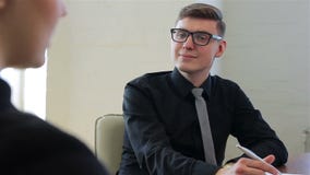 Επιχειρησιακή συνομιλία απόθεμα βίντεο Επιχειρησιακή συνομιλία απόθεμα βίντεο