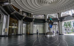 Εσωτερικό των δίδυμων πύργων Petronas στη Μαλαισία στοκ εικόνες Εσωτερικό των δίδυμων πύργων Petronas στη Μαλαισία στοκ εικόνες