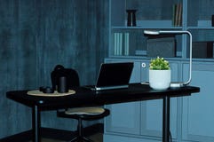 εσωτερικός Ένας μαύρος πίνακας με ένα lap-top σε ένα δωμάτιο με τους συγκεκριμένους γκρίζους τοίχους στοκ εικόνες εσωτερικός Ένας μαύρος πίνακας με ένα lap-top σε ένα δωμάτιο με τους συγκεκριμένους γκρίζους τοίχους στοκ εικόνες