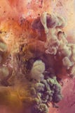 Ζωηρόχρωμα υγρά υποβρύχια χρώματα psychedelic στοκ φωτογραφία με δικαίωμα ελεύθερης χρήσης Ζωηρόχρωμα υγρά υποβρύχια χρώματα psychedelic στοκ φωτογραφία με δικαίωμα ελεύθερης χρήσης