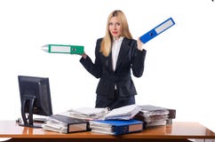 Η εργασία επιχειρηματιών γυναικών που απομονώνεται στο λευκό Στοκ Φωτογραφίες Η εργασία επιχειρηματιών γυναικών που απομονώνεται στο λευκό Στοκ Φωτογραφίες