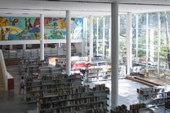 Ημέρα έναρξης το Δεκέμβριο του 2018 piloto pública biblioteca medellin δημόσια βιβλιοθ στοκ εικόνες Ημέρα έναρξης το Δεκέμβριο του 2018 piloto pública biblioteca medellin δημόσια βιβλιοθ στοκ εικόνες