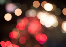 Θαμπάδα Bokeh του φωτεινού σηματοδότη τη νύχτα στοκ φωτογραφία με δικαίωμα ελεύθερης χρήσης Θαμπάδα Bokeh του φωτεινού σηματοδότη τη νύχτα στοκ φωτογραφία με δικαίωμα ελεύθερης χρήσης