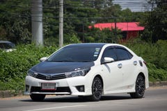 Ιδιωτικό αυτοκίνητο, Toyota Corolla Altis Μαύρη κορυφή ενδέκατης γενεάς στοκ φωτογραφία με δικαίωμα ελεύθερης χρήσης Ιδιωτικό αυτοκίνητο, Toyota Corolla Altis Μαύρη κορυφή ενδέκατης γενεάς στοκ φωτογραφία με δικαίωμα ελεύθερης χρήσης