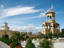 Καμπαναριό του ιερού καθεδρικού ναού τριάδας Sameba, Tbilisi στοκ φωτογραφία Καμπαναριό του ιερού καθεδρικού ναού τριάδας Sameba, Tbilisi στοκ φωτογραφία