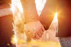 κράτημα χεριών ζευγών κράτημα χεριών ζευγών