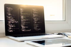 Κώδικας Js στην οθόνη lap-top, ανάπτυξη Ιστού στοκ φωτογραφίες Κώδικας Js στην οθόνη lap-top, ανάπτυξη Ιστού στοκ φωτογραφίες