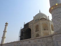 Λεπτομέρειες Taj Mahal, διάσημη ιστορική περιοχή της ΟΥΝΕΣΚΟ, μνημείο αγάπης, ο μέγιστος άσπρος μαρμάρινος τάφος κινηματογραφήσεω στοκ εικόνα με δικαίωμα ελεύθερης χρήσης Λεπτομέρειες Taj Mahal, διάσημη ιστορική περιοχή της ΟΥΝΕΣΚΟ, μνημείο αγάπης, ο μέγιστος άσπρος μαρμάρινος τάφος κινηματογραφήσεω στοκ εικόνα με δικαίωμα ελεύθερης χρήσης