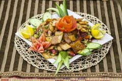 Λιβανέζικη σαλάτα ` Fattoush ` στοκ φωτογραφία με δικαίωμα ελεύθερης χρήσης Λιβανέζικη σαλάτα ` Fattoush ` στοκ φωτογραφία με δικαίωμα ελεύθερης χρήσης