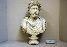 Μαρμάρινη αποτυχία του Marcus Aurelius, αρχαιολογικό μουσείο Ephesus στοκ φωτογραφίες Μαρμάρινη αποτυχία του Marcus Aurelius, αρχαιολογικό μουσείο Ephesus στοκ φωτογραφίες