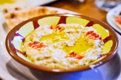 Μεσο-Ανατολική εμβύθιση μελιτζάνας μελιτζανών Muttabal στοκ φωτογραφίες με δικαίωμα ελεύθερης χρήσης Μεσο-Ανατολική εμβύθιση μελιτζάνας μελιτζανών Muttabal στοκ φωτογραφίες με δικαίωμα ελεύθερης χρήσης
