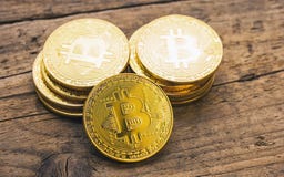 Μετρητά Bitcoin - ψηφιακή εικόνα έννοιας διαφημιστικής εκστρατείας cryptocurrency στοκ εικόνες με δικαίωμα ελεύθερης χρήσης Μετρητά Bitcoin - ψηφιακή εικόνα έννοιας διαφημιστικής εκστρατείας cryptocurrency στοκ εικόνες με δικαίωμα ελεύθερης χρήσης