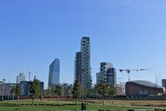 Μιλάνο, Ιταλία r Κατοικημένος σύνθετος Torre Solaria, Torre Aria και Torre Solea στοκ εικόνα με δικαίωμα ελεύθερης χρήσης Μιλάνο, Ιταλία r Κατοικημένος σύνθετος Torre Solaria, Torre Aria και Torre Solea στοκ εικόνα με δικαίωμα ελεύθερης χρήσης