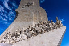Μνημείο των ανακαλύψεων στην εκβολή ποταμών Tagus, Λισσαβώνα, Πορτογαλία στοκ φωτογραφία με δικαίωμα ελεύθερης χρήσης Μνημείο των ανακαλύψεων στην εκβολή ποταμών Tagus, Λισσαβώνα, Πορτογαλία στοκ φωτογραφία με δικαίωμα ελεύθερης χρήσης