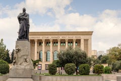 ΜΠΑΚΟΎ, ΑΖΕΡΜΠΑΪΤΖΑΝ - 17 ΟΚΤΩΒΡΊΟΥ 2014: Το θέατρο κρατικού ακαδημαϊκό δράματος του Αζερμπαϊτζάν στοκ φωτογραφίες με δικαίωμα ελεύθερης χρήσης ΜΠΑΚΟΎ, ΑΖΕΡΜΠΑΪΤΖΑΝ - 17 ΟΚΤΩΒΡΊΟΥ 2014: Το θέατρο κρατικού ακαδημαϊκό δράματος του Αζερμπαϊτζάν στοκ φωτογραφίες με δικαίωμα ελεύθερης χρήσης