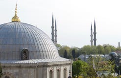 Μπλε μιναρή μουσουλμανικών τεμενών, Ιστανμπούλ, Τουρκία στοκ φωτογραφία Μπλε μιναρή μουσουλμανικών τεμενών, Ιστανμπούλ, Τουρκία στοκ φωτογραφία