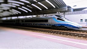 μπλε τραίνο υψηλής ταχύτητας τραίνων στο σταθμό στοκ φωτογραφία με δικαίωμα ελεύθερης χρήσης μπλε τραίνο υψηλής ταχύτητας τραίνων στο σταθμό στοκ φωτογραφία με δικαίωμα ελεύθερης χρήσης