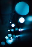 Μπλε φω'τα με την όμορφη επίδραση bokeh στοκ φωτογραφία με δικαίωμα ελεύθερης χρήσης Μπλε φω'τα με την όμορφη επίδραση bokeh στοκ φωτογραφία με δικαίωμα ελεύθερης χρήσης