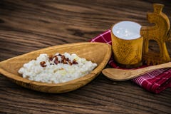 Μπουλέττες gnocchi πατατών με το τυρί και το μπέϊκον προβάτων στοκ φωτογραφίες Μπουλέττες gnocchi πατατών με το τυρί και το μπέϊκον προβάτων στοκ φωτογραφίες