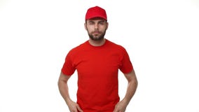 Νεαρός άνδρας αγγελιαφόρων πορτρέτου ο όμορφος εξετάζει τον ταχυδρομικό ομοιόμορφο εργαζόμενο εργασίας παράδοσης χαμόγελου καμερώ φιλμ μικρού μήκους Νεαρός άνδρας αγγελιαφόρων πορτρέτου ο όμορφος εξετάζει τον ταχυδρομικό ομοιόμορφο εργαζόμενο εργασίας παράδοσης χαμόγελου καμερώ φιλμ μικρού μήκους