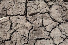 Ξεράνετε τη ραγισμένη λάσπη διαμορφώνοντας το σχέδιο στοκ εικόνες Ξεράνετε τη ραγισμένη λάσπη διαμορφώνοντας το σχέδιο στοκ εικόνες
