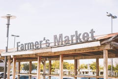 Ξύλινη δομή αγοράς της Farmer στοκ εικόνες Ξύλινη δομή αγοράς της Farmer στοκ εικόνες