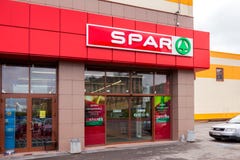 Ο ΟΡΘΟΣΤΑΤΗΣ υπεραγορών είναι μια διεθνή λιανική αλυσίδα και ένα προνόμιο Στοκ Φωτογραφίες Ο ΟΡΘΟΣΤΑΤΗΣ υπεραγορών είναι μια διεθνή λιανική αλυσίδα και ένα προνόμιο Στοκ Φωτογραφίες