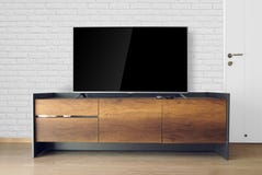 Οδηγημένη TV στη στάση TV στο κενό δωμάτιο με τον άσπρο τουβλότοιχο διακοσμήστε στοκ φωτογραφία με δικαίωμα ελεύθερης χρήσης Οδηγημένη TV στη στάση TV στο κενό δωμάτιο με τον άσπρο τουβλότοιχο διακοσμήστε στοκ φωτογραφία με δικαίωμα ελεύθερης χρήσης