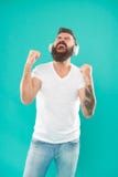 Οι ελεύθερες σε απευθείας σύνδεση πηγές όλες μουσικής λειτουργούν λίγο κομμάτι διαφορετικά και έχουν πολλά διαφορετικά χαρακτηρισ στοκ εικόνα Οι ελεύθερες σε απευθείας σύνδεση πηγές όλες μουσικής λειτουργούν λίγο κομμάτι διαφορετικά και έχουν πολλά διαφορετικά χαρακτηρισ στοκ εικόνα