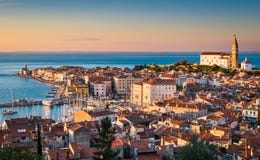 Ορίζοντας Piran, Σλοβενία Στοκ φωτογραφίες με δικαίωμα ελεύθερης χρήσης Ορίζοντας Piran, Σλοβενία Στοκ φωτογραφίες με δικαίωμα ελεύθερης χρήσης